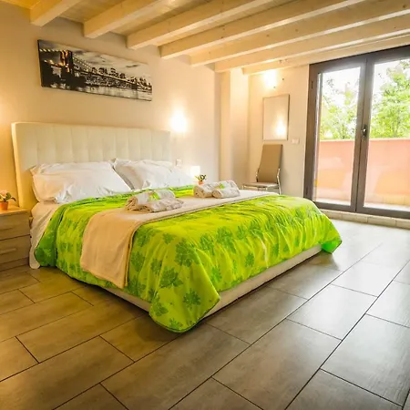 Modern Loft Lägenhet